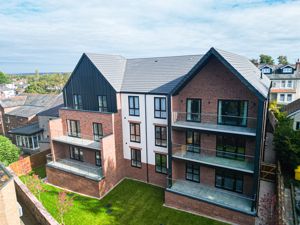 Photo 18- click for photo gallery